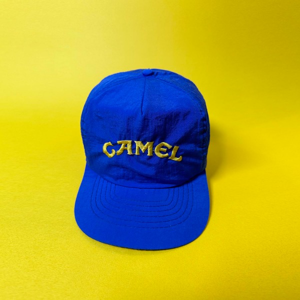 [매니악 빈티지] MANIAC VINTAGE _ Vintage 90&#039;S Camel Cigarettes SnapBack Blue Nylon Hat
